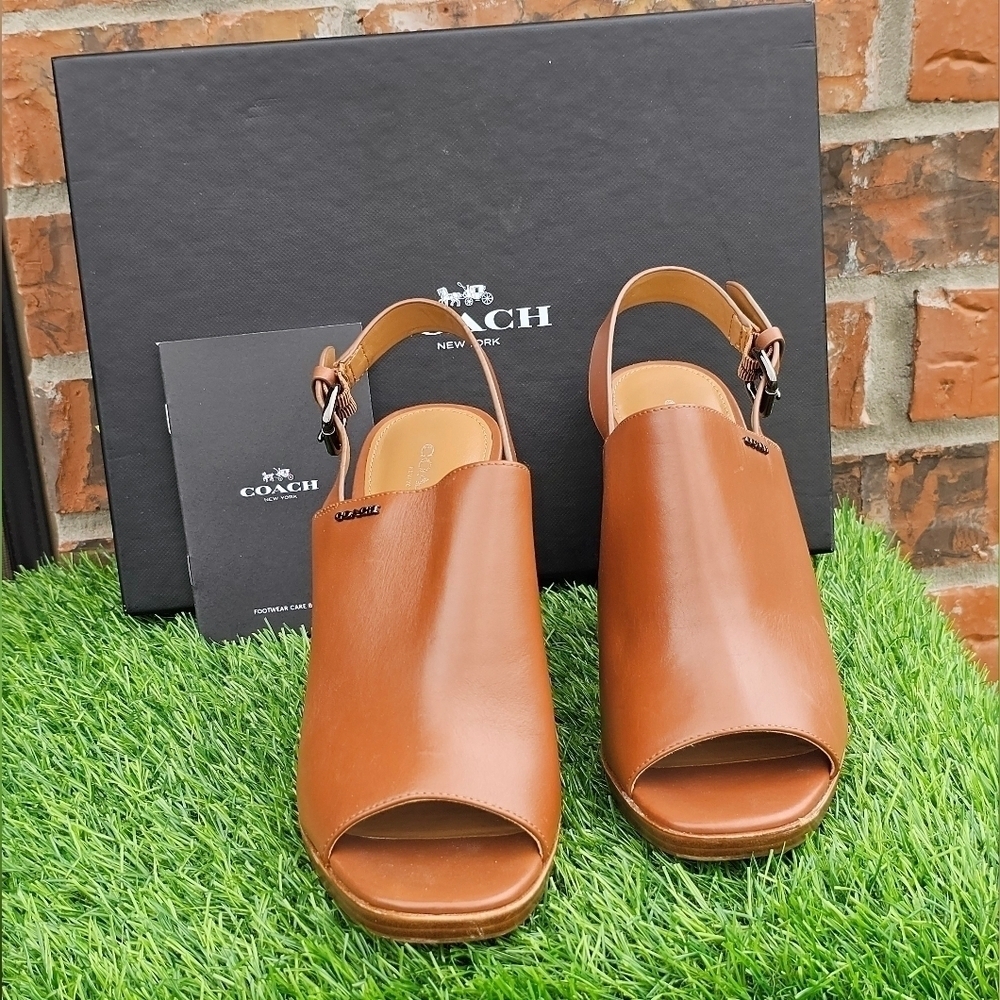 Coach Brandy Semi Matte Wedge Heel Sandal, Women's Size 8.5B - Picture 3 of 9